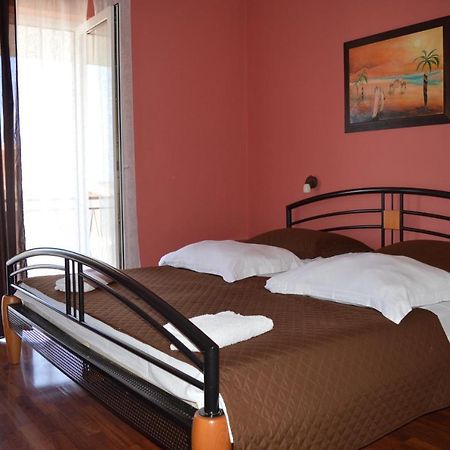 Goga Apartments Primošten Esterno foto