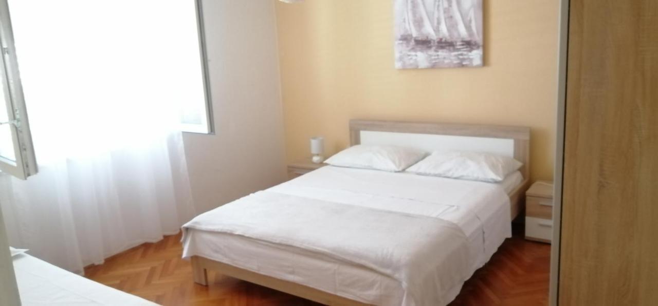 Goga Apartments Primošten Esterno foto